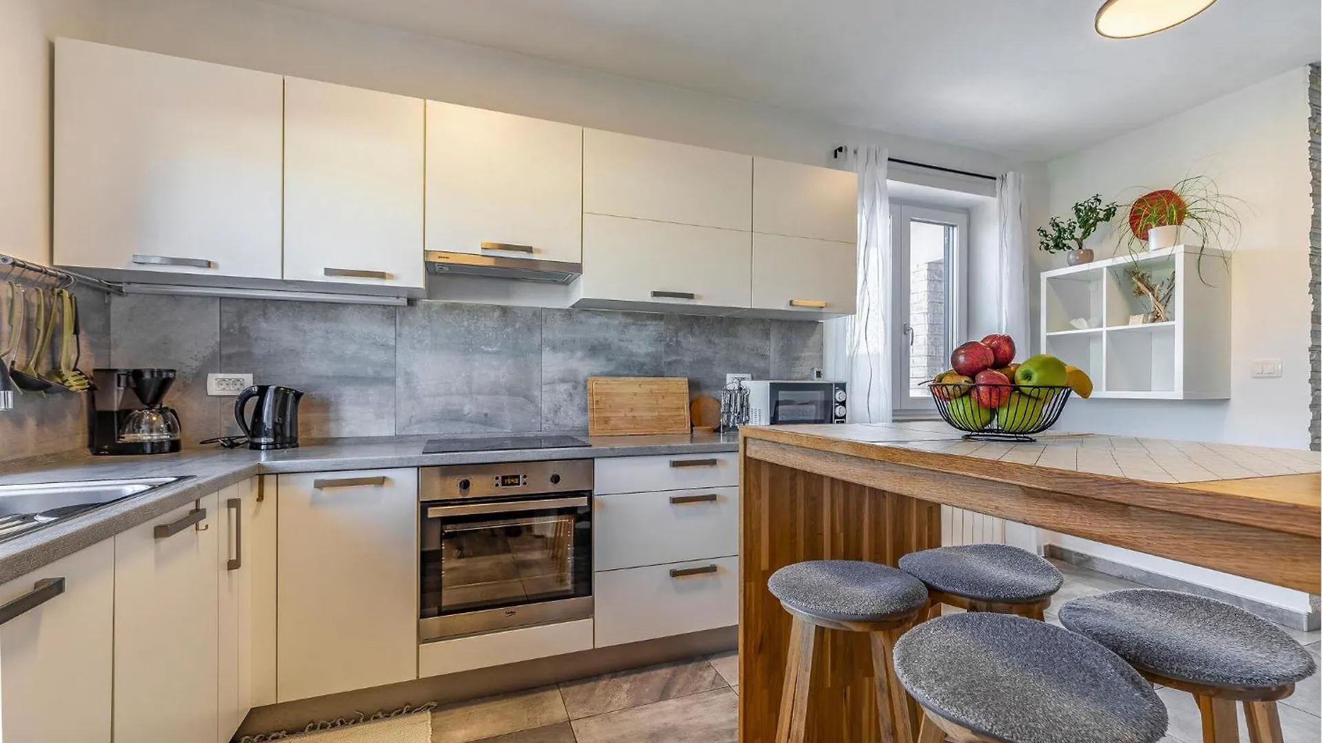 Amazing Home In Marcana With Wi-Fi Holiday home